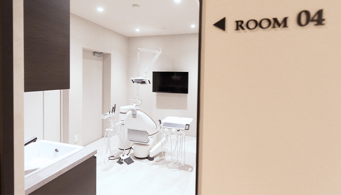 個室でのプライベートな診療空間
